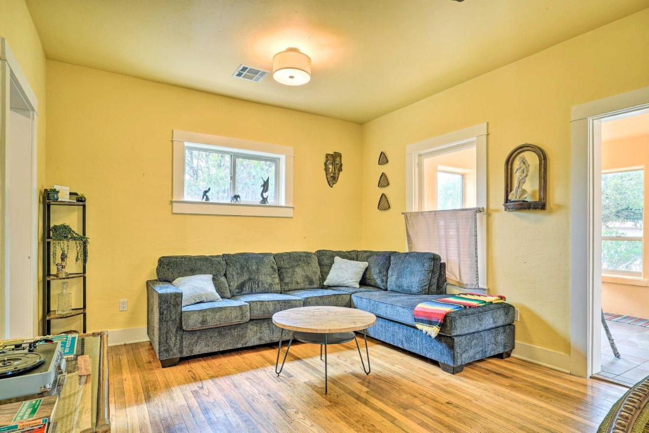 Cozy Las Cruces Gem Fire Pit, Patio And Views! ภายนอก รูปภาพ