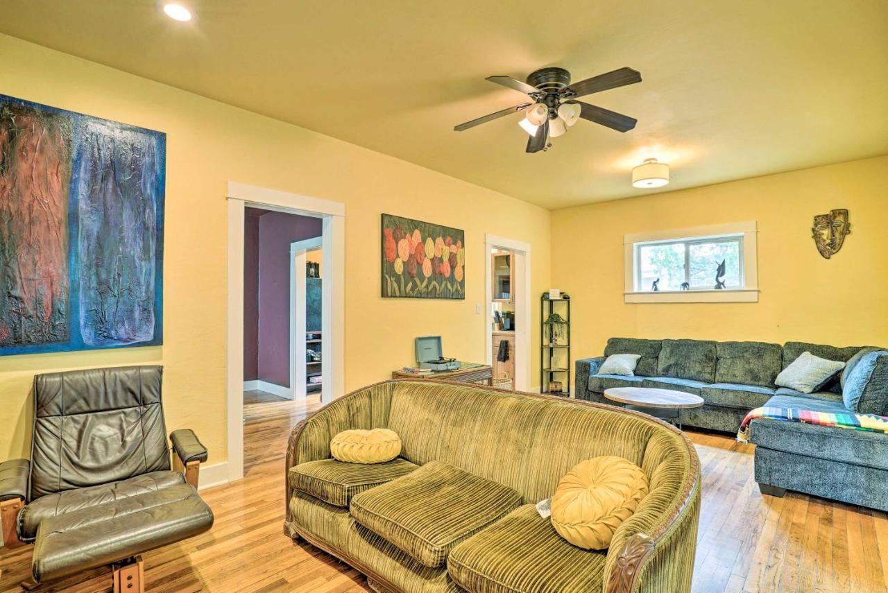 Cozy Las Cruces Gem Fire Pit, Patio And Views! ภายนอก รูปภาพ