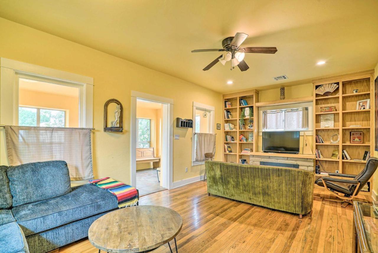 Cozy Las Cruces Gem Fire Pit, Patio And Views! ภายนอก รูปภาพ
